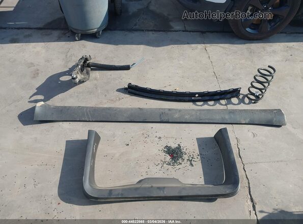 7SAYGDED9TA595227 2026 TESLA MODEL Y Gray 