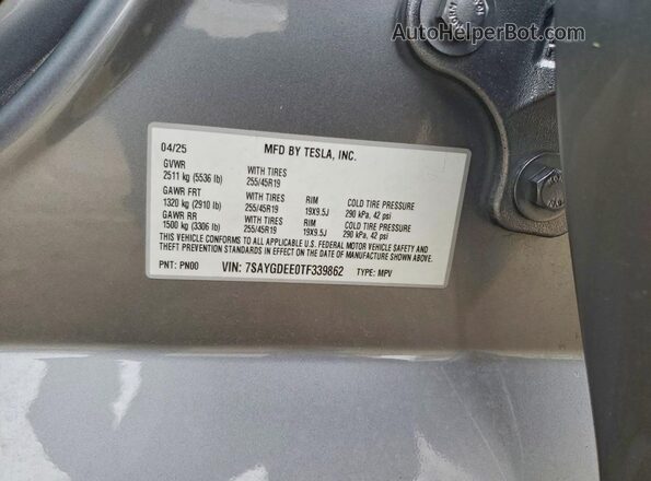 7SAYGDEE0TF339862 2026 TESLA MODEL Gray Vista de la etiqueta del VIN