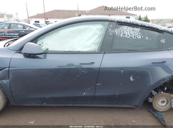 7SAYGDEE1PA194785 2023 TESLA MODEL Y Серый Панорамный вид салона 360°