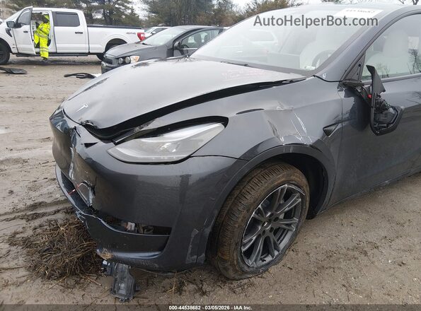 7SAYGDEE1SA354124 2025 TESLA MODEL Y Серый Вид спереди