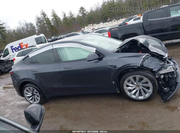 7SAYGDEE1TA588409 2026 TESLA MODEL Y Серый Вид задней части салона