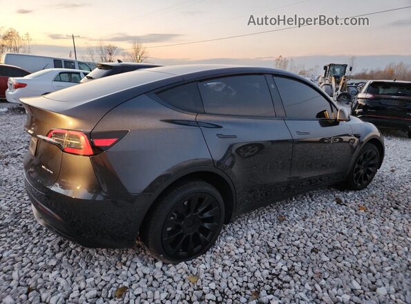 7SAYGDEE2RF031343 2024 TESLA MODEL Серый Задняя правая четверть