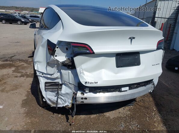 7SAYGDEE3PF706419 2023 TESLA MODEL Y White Widok z przodu