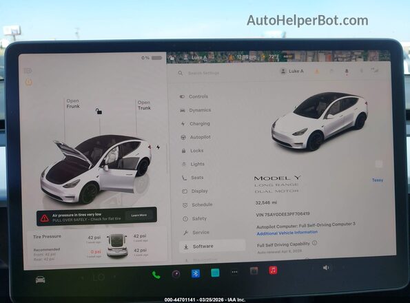 7SAYGDEE3PF706419 2023 TESLA MODEL Y White Widok tylnych siedzeń