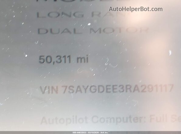 7SAYGDEE3RA291117 2024 TESLA MODEL Y Серебряный Панорамный вид салона 360°
