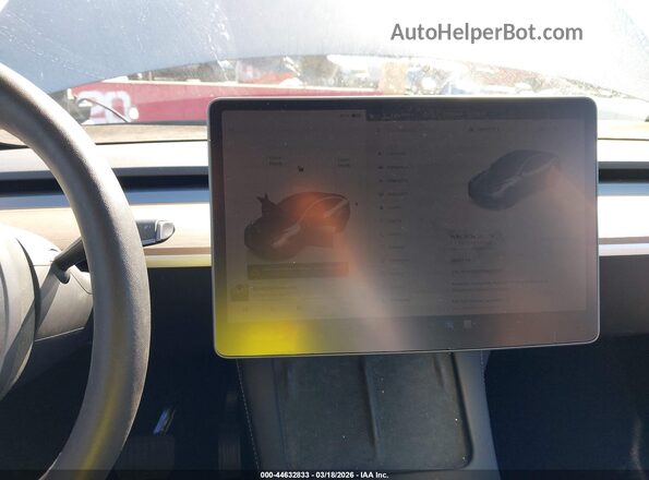 7SAYGDEE3RA291117 2024 TESLA MODEL Y Серебряный 