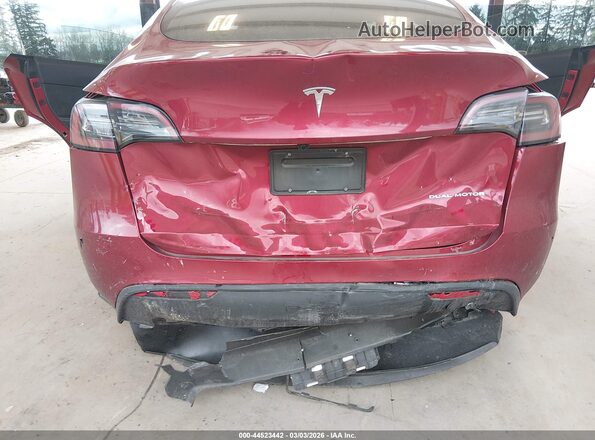 7SAYGDEE3SA340743 2025 TESLA MODEL Y Красный Вид спереди