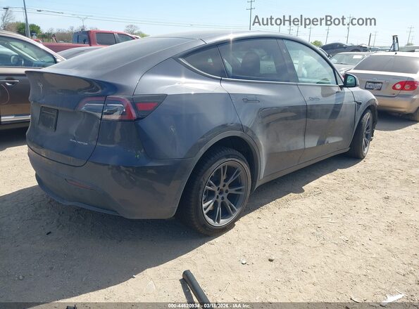 7SAYGDEE3SA356165 2025 TESLA MODEL Y Gray Trasero derecho
