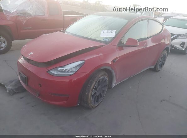 7SAYGDEE4NF342279 2022 TESLA MODEL Y Maroon Vista tres cuartos delantera izquierda