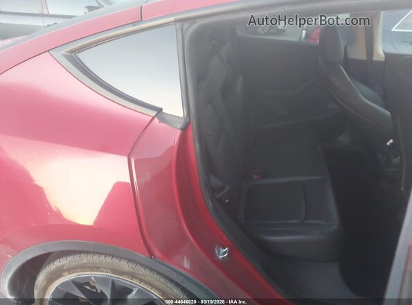 7SAYGDEE4NF342279 2022 TESLA MODEL Y Maroon Vista de la etiqueta del VIN