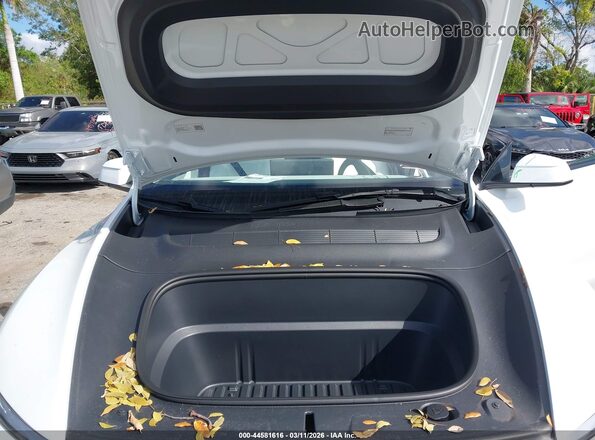 7SAYGDEE4TA461752 2026 TESLA MODEL Y White 
