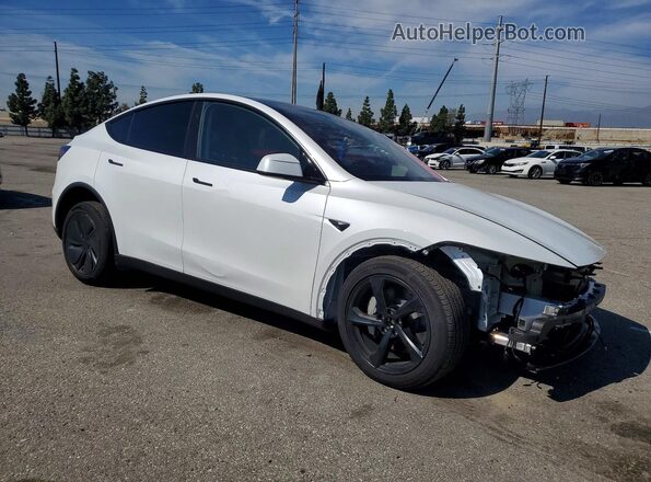 7SAYGDEE4TF526263 2026 TESLA MODEL White Передня права чверть