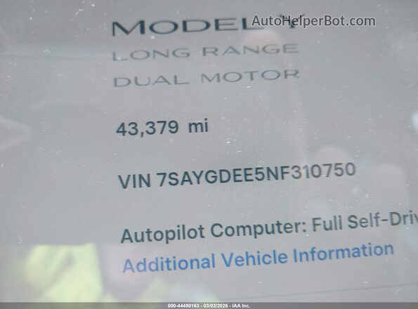 7SAYGDEE5NF310750 2022 TESLA MODEL Y Белый Панорамный вид салона 360°
