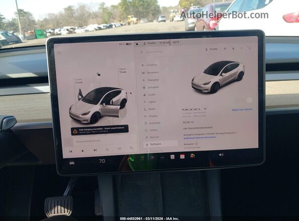 7SAYGDEE5NF385805 2022 TESLA MODEL Y White 