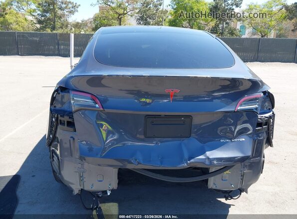 7SAYGDEE5NF389370 2022 TESLA MODEL Y Gray Դիմացի տեսք