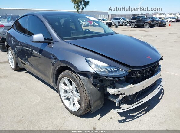 7SAYGDEE5NF389370 2022 TESLA MODEL Y Gray 