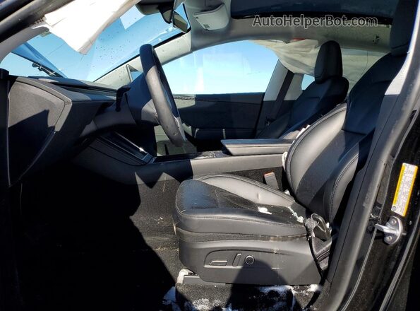 7SAYGDEE5TA409529 2026 TESLA MODEL Черный Вид салона спереди