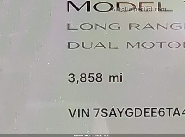 7SAYGDEE6TA466807 2026 TESLA MODEL Y Gray 