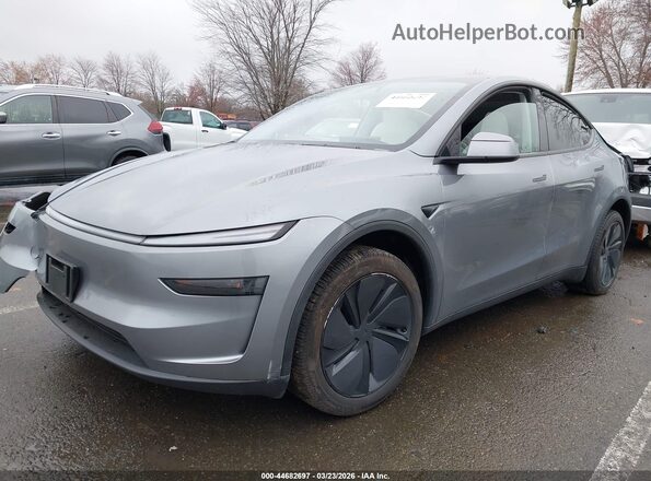7SAYGDEE6TA466807 2026 TESLA MODEL Y Gray Przód lewy