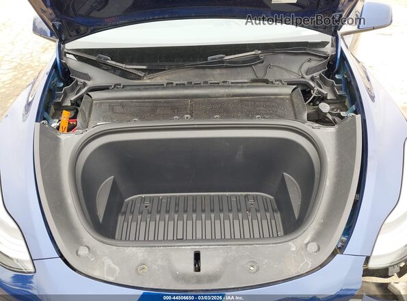 7SAYGDEE7RF986008 2024 TESLA MODEL Y Blue Հետևի տեսք