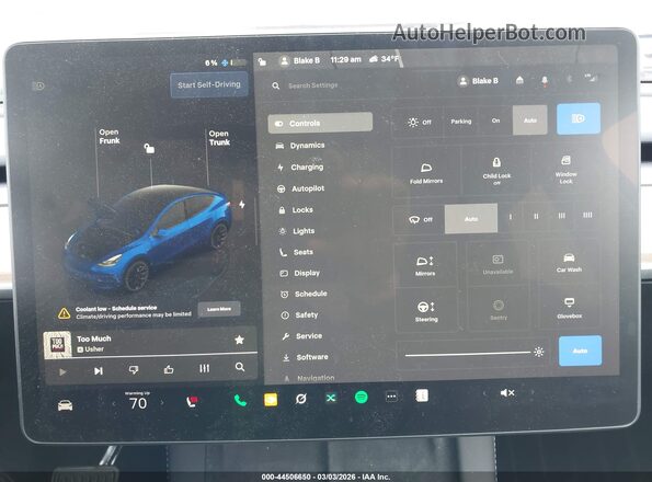 7SAYGDEE7RF986008 2024 TESLA MODEL Y Blue 