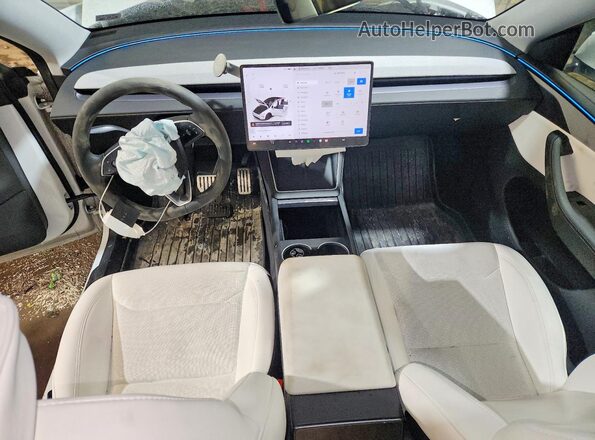 7SAYGDEE7TA475872 2026 TESLA MODEL White წინა პანელის ხედი