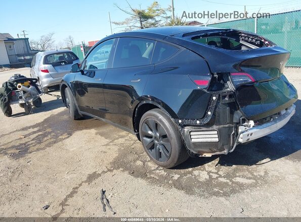 7SAYGDEE8SF215675 2025 TESLA MODEL Y Black 