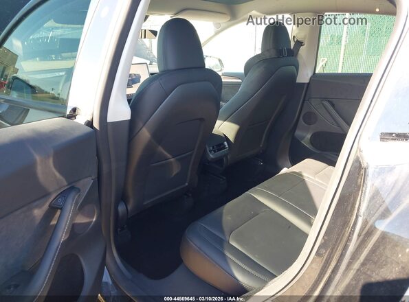 7SAYGDEE8SF215675 2025 TESLA MODEL Y Black 