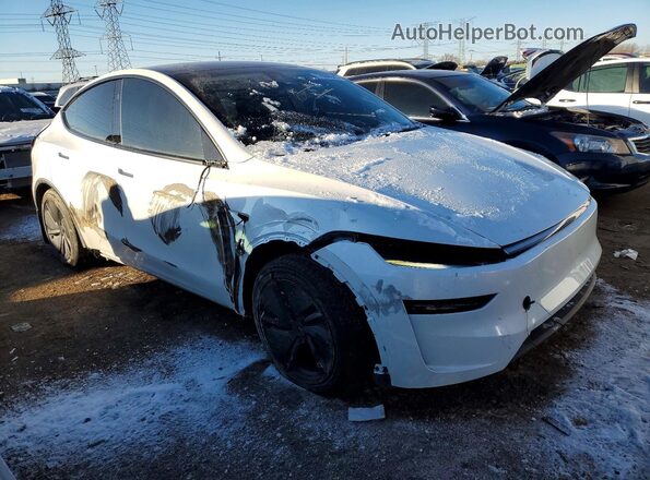7SAYGDEE9TF376618 2026 TESLA MODEL White Передня права чверть