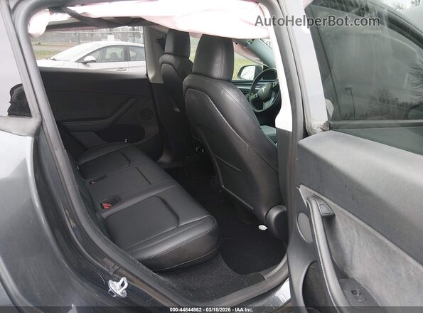 7SAYGDEEXRA295519 2024 TESLA MODEL Y Gray 