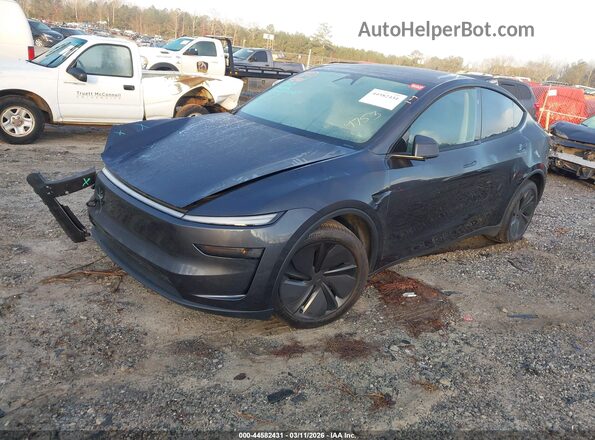 7SAYGDEEXTA409753 2026 TESLA MODEL Y Черный Передняя левая четверть