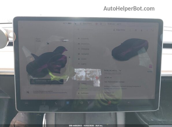 7SAYGDEF0NF567680 2022 TESLA MODEL Y White Vista de los asientos traseros