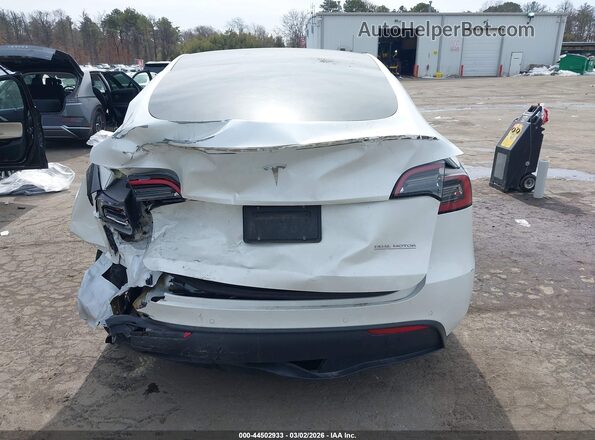7SAYGDEF0NF567680 2022 TESLA MODEL Y White 