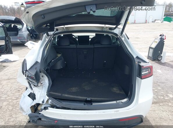 7SAYGDEF0NF567680 2022 TESLA MODEL Y White 
