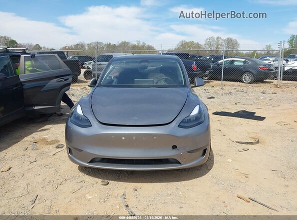 7SAYGDEF3RA294513 2024 TESLA MODEL Y Silver Вид панелі приладів