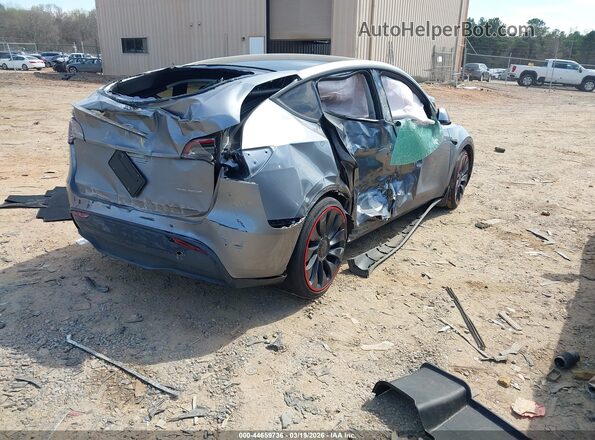 7SAYGDEF3RA294513 2024 TESLA MODEL Y Silver Задня права чверть