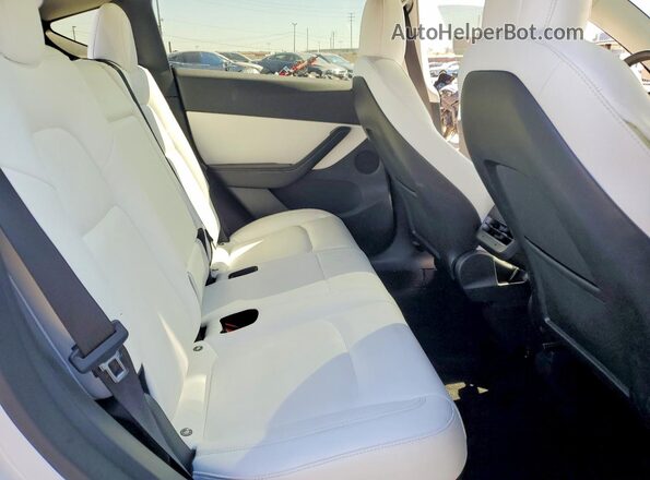 7SAYGDEF5NF364347 2022 TESLA MODEL White Вид задніх сидінь