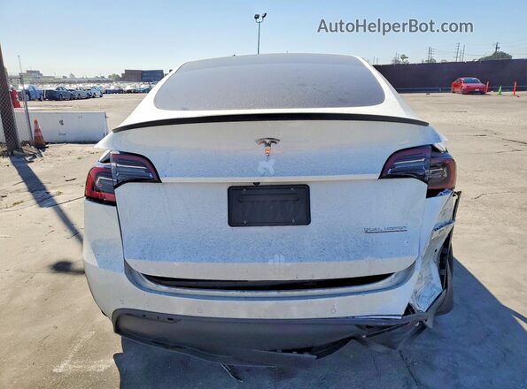 7SAYGDEF5NF364347 2022 TESLA MODEL White Вид ззаду