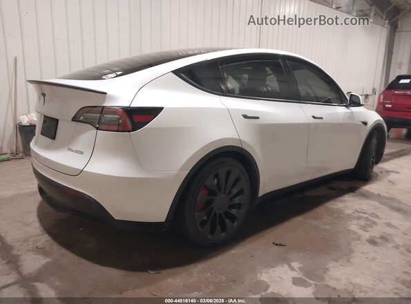 7SAYGDEF7PF811182 2023 TESLA MODEL Y White Հետևի աջ