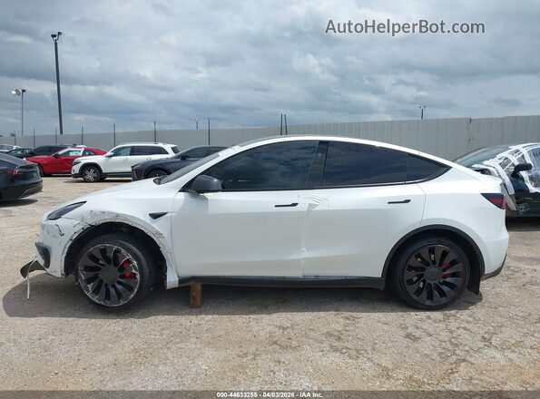 7SAYGDEFXPF918663 2023 TESLA MODEL Y Белый 