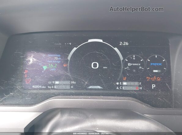 7SVAAABA4RX026186 2024 TOYOTA SEQUOIA White უკანა სავარძლების ხედი