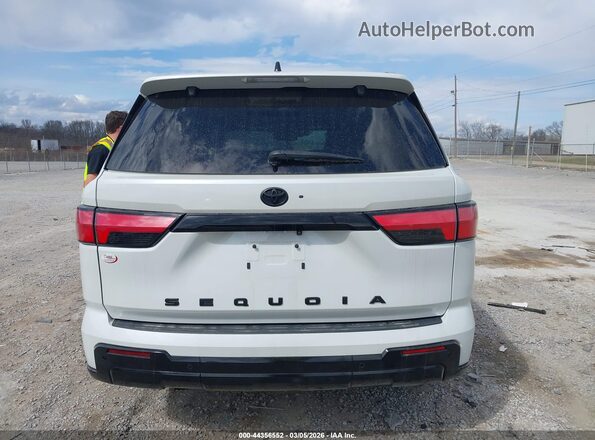 7SVAAABA4RX026186 2024 TOYOTA SEQUOIA White 