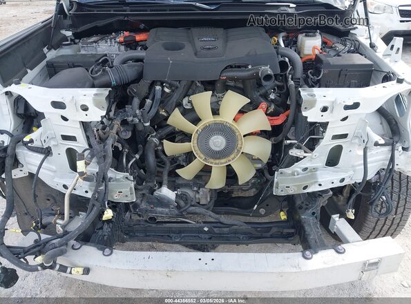 7SVAAABA4RX026186 2024 TOYOTA SEQUOIA White უკანა ხედი