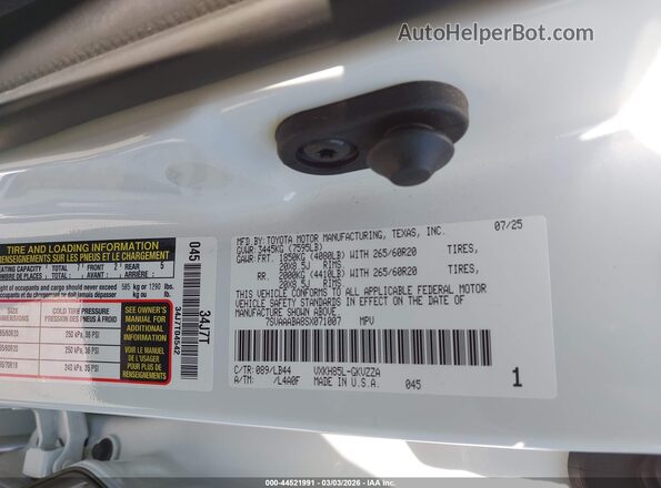 7SVAAABA8SX071007 2025 TOYOTA SEQUOIA Белый Вид подкапотного пространства