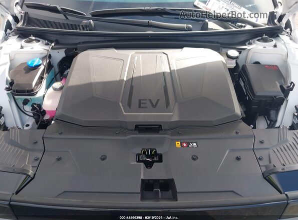 7YAKN4DA8TY049739 2026 HYUNDAI IONIQ 5 White Widok z tyłu