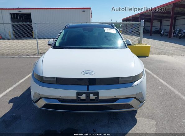 7YAKR4DA0SY035482 2025 HYUNDAI IONIQ 5 White Вид щитка приладів