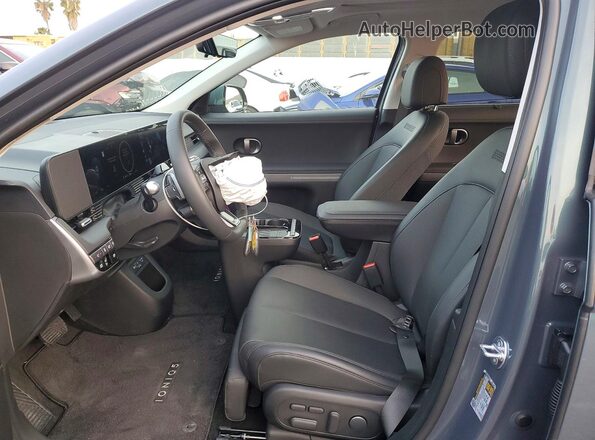 7YAKR4DA8TY041368 2026 HYUNDAI IONIQ Серый Вид салона спереди