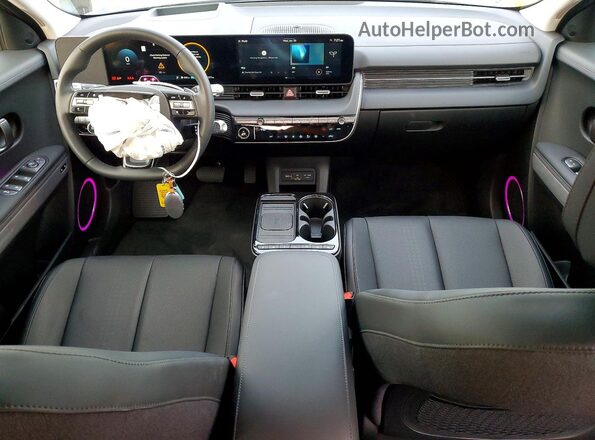 7YAKR4DA8TY041368 2026 HYUNDAI IONIQ Серый Вид панели приборов