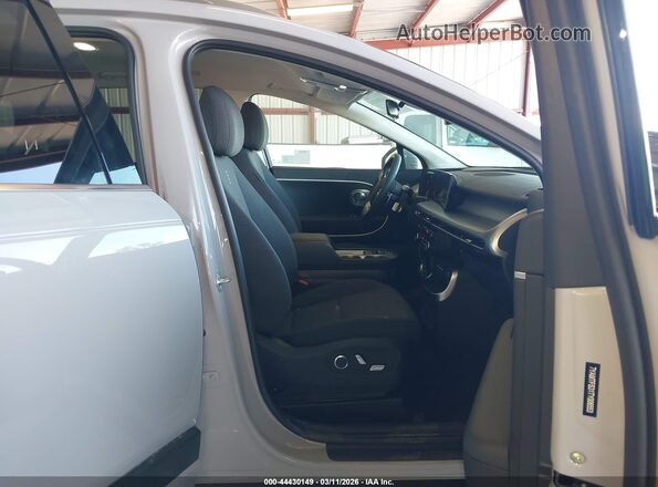 7YAMTFS31TY006553 2026 HYUNDAI IONIQ 9 Gray Սալոնի դիմացի տեսք
