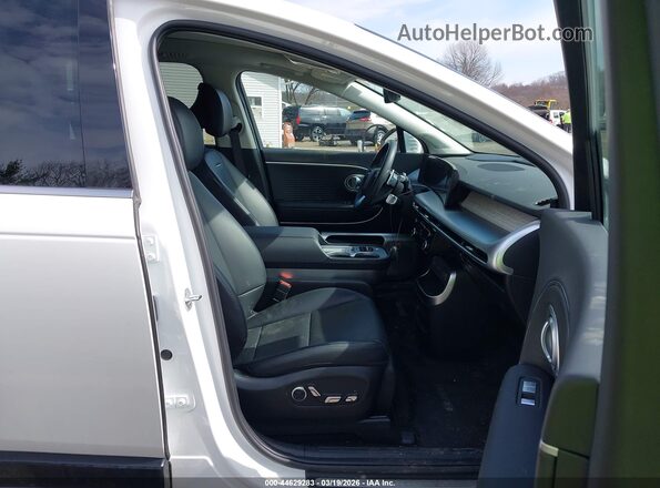 7YAMWFS5XTY001764 2026 HYUNDAI IONIQ 9 White Սալոնի դիմացի տեսք